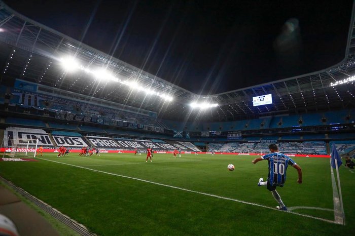 Libertadores no Facebook: Grêmio vence Inter em disputa por audiência; veja números