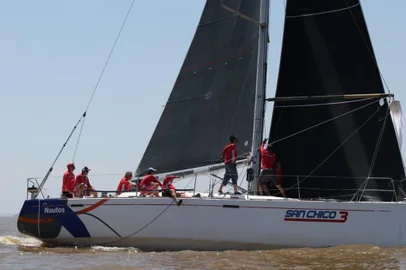  Troféu Cayru, principal campeonato de vela do Clube dos Jangadeiros, conhece seus vencedores. Premiação foi realizada no último domingo (25)<!-- NICAID(14626290) -->