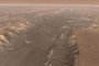 #PÁGINA:47Por meio de imagens construídas a partir de raios infravermelhos, a sonda espacial Odyssey mapeou um gigantesco cânion em Marte. Fonte: Divulgação Fotógrafo: Nasa<!-- NICAID(1770571) -->