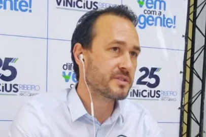 Candidato a prefeito de Caxias do Sul pelo DEM, Vinicius Ribeiro, durante entrevista a Gaúcha Serra na manhã desta segunda-feira (9).<!-- NICAID(14638363) -->