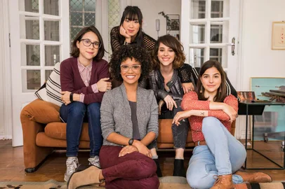 Promoday As Five - Lica ( Manoela Aliperti ), Ellen (Heslaine Vieira ), Keyla ( Gabriela Medvedovsky), Benê ( Daphne Bozaski ) e Tina ( Ana Hikari )<!-- NICAID(14640054) -->