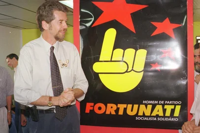 Vice-prefeito, José Fortunati.#PÁGINA:10#ENVELOPE: 249944#EDIÇÃO: 2ª<!-- NICAID(611155) -->