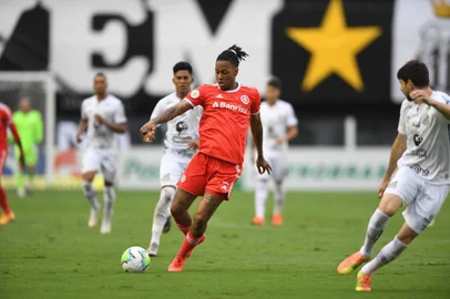  Santos x Inter - Brasileirão/21ª rodada - 14/11/2020. Foto:  Ricardo Duarte / Internacional / Divulgação<!-- NICAID(14643557) -->