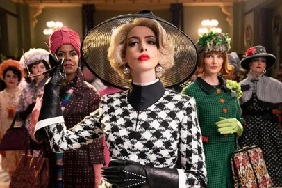 Convenção das Bruxas (2020), de Robert Zemeckis, com Anne Hathaway<!-- NICAID(14646627) -->