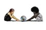  Racial prejudice. A digital illustration with a Caucasian child sitting in front of a black child looking at a globe. Concept of racial prejudice and discrimination.Fonte: 229820263<!-- NICAID(14648159) -->