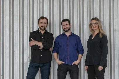 Ária Trio<!-- NICAID(14653085) -->