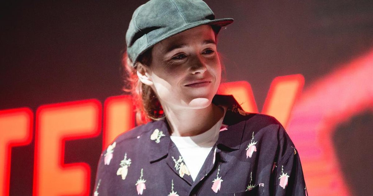 Após assumir ser trans, Elliot Page recebe apoio de ...