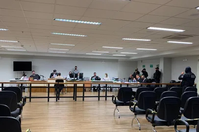Julgamento do caso Naiara ocorre hoje em Caxias do Sul. Réu Juliano Vieira Pimentel de Souza.<!-- NICAID(14658828) -->