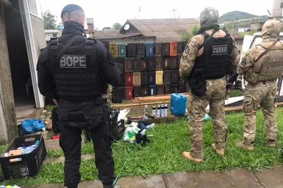  SC, BRASIL, 03/12/2020- Guarnições do BOPE em diligências nesta madrugada encontrou o local supostamente utilizado como transição para fuga do crime praticado em Criciúma na cidade de Três Cachoeiras/RS distante cerca de 100 kilometros de Criciúma. Foto: Polícia Militar de Santa Catarina  / Divulgação<!-- NICAID(14659469) -->