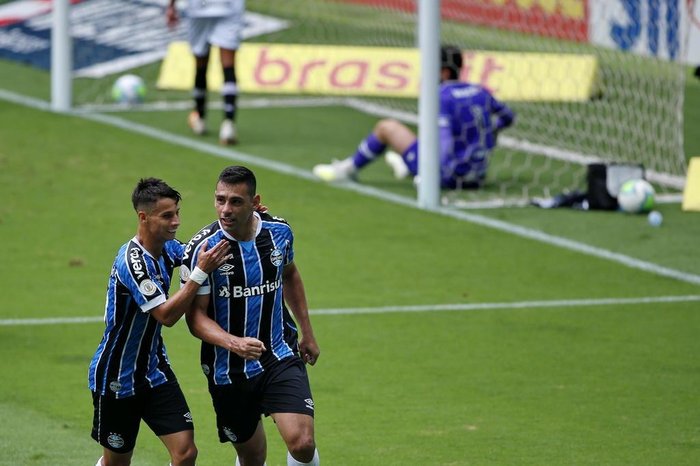 Consolidação no G-4 ou liderança distante: o que pode acontecer com o Grêmio nesta rodada