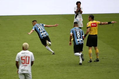  PORTO ALEGRE, RS, BRASIL, 06/12/2020- Grêmio x Vasco: jogo da 24ª rodada do Brasileirão, na arena. Foto:André Ávila / Agencia RBS<!-- NICAID(14661865) -->
