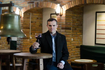 O enólogo André de Gasperin, da Vinícola Don Affonso, de Caxias do Sul, é o novo presidente da Associação Brasileira de Enologia (ABE). <!-- NICAID(14662865) -->