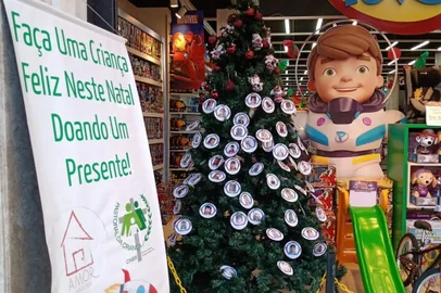  Projeto feito para a Pastoral da Criança e Casa do Bem adotado pela loja Papy Toys.<!-- NICAID(14676213) -->