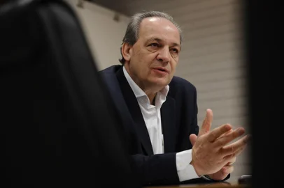  CAXIAS DO SUL, RS, BRASIL (19/12/2019)Diretor superintendente de Serviços Financeiros do banco Randon, Joarez J. Piccinini para pauta do +Serra sobre as perspectivas da economia caxiense para 2020. 9Antonio Valiente/Agência RBS)<!-- NICAID(14364085) -->