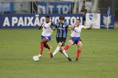  PORTO ALEGRE, RS, BRASIL - 06.01.2020 - O Grêmio recebe o Bahia nesta quarta-feira (6), na Arena, em Porto Alegre, em jogo válido pela 28ª rodada do Campeonato Brasileiro. (Foto: Isadora Neumann/Agencia RBS)<!-- NICAID(14685155) -->