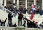 Tensão no Capitólio: em 30 fotos, o dia em que multidão invadiu o Congresso dos EUA