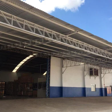 Unidade da Toli Distribuidora em Cascavél, Paraná<!-- NICAID(14725560) -->