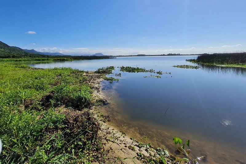 Margens da Lagoa do Peixoto, em Osório, local onde será construído um dos empreendimentos lançados pela 2day Consultoria.Coluna Giane Guerra.<!-- NICAID(14733552) -->