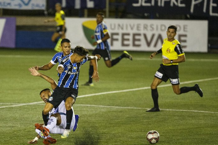 Não assistiu ao jogo? Leia aqui o resumo e ficha técnica da partida entre São José e Grêmio pelo Campeonato Gaúcho