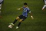 Ferreira dá passos firmes para se tornar o dono da posição que era de Pepê no Grêmio