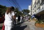 Com filas, inicia-se a vacinação de equipes de apoio à saúde em farmácias de Porto Alegre