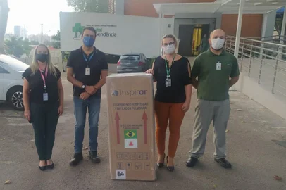 Doação de respiradores Hospital Independência<!-- NICAID(14752493) -->