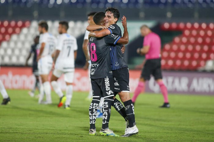 Em busca da virada, Grêmio avalia derrota para o Independiente del Valle