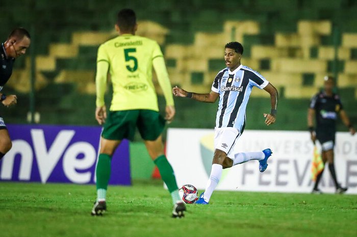 [COMENTE] Como você avalia o desempenho do Grêmio na vitória diante do Ypiranga?