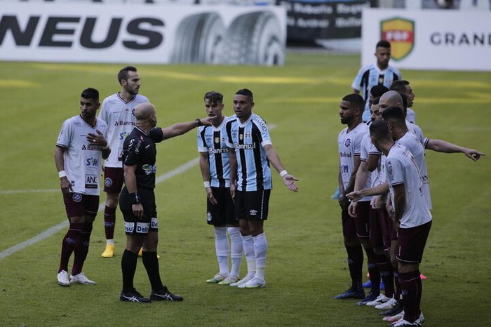 Não assistiu ao jogo? Leia aqui o resumo e ficha técnica da partida entre Grêmio e Caxias pelo Campeonato Gaúcho
