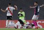 Com volante no gol, River Plate vence Santa Fe e lidera Grupo D