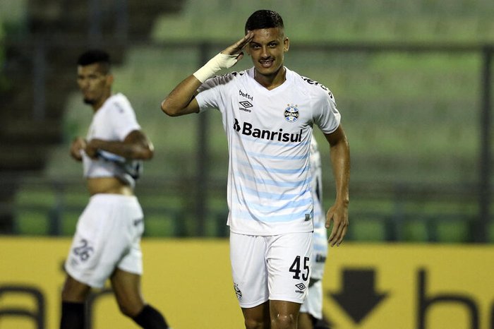 Notas da partida: Léo Chú e Bruno Cortez são os melhores em classificação do Grêmio