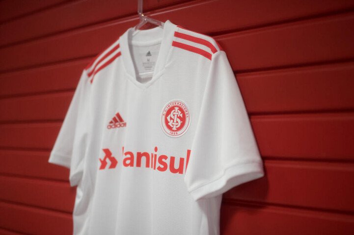 lançamento da nova camisa do inter