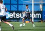 Aumento salarial de 250% e multa dobrada: veja a proposta do Grêmio para renovar com Ferreira