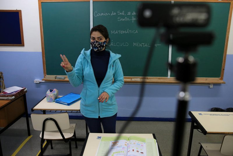 CAXIAS DO SUL, RS, BRASIL, 28/05/2021 - A Escola Municipal José de Alencar instalou câmeras para aulas virtuais em todas as salas de aula. (Marcelo Casagrande/Agência RBS)<!-- NICAID(14795339) -->