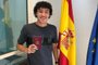 Victor Bobsin com passaporte espanhol <!-- NICAID(14816379) -->
