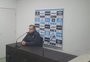 Vice de futebol relata cobrança no vestiário do Grêmio, mas nega troca de treinador: "Não é nesse instante"
