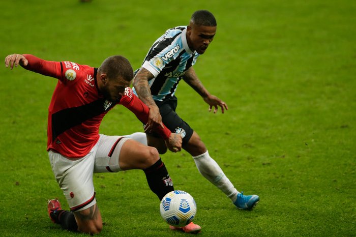 Confira os lances de Grêmio 0x1 Atlético Goianiense