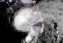 Tempestade Elsa ganha status de furacão horas antes de chegar à Flórida