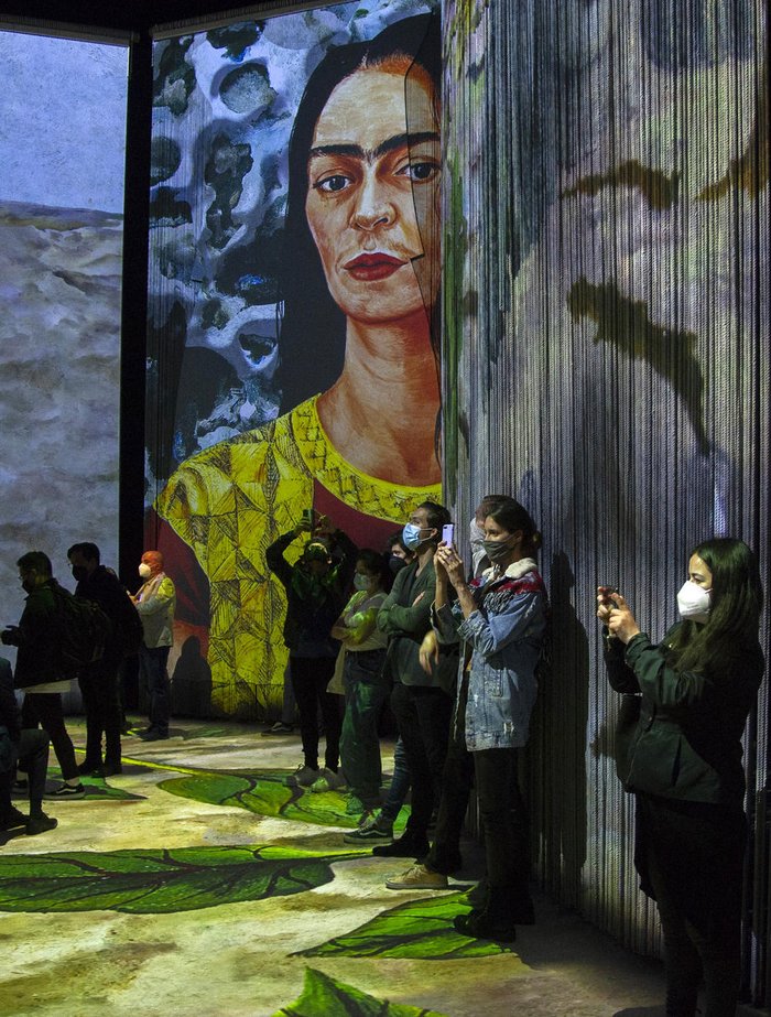 Exposição digital recria a vida e obra da pintora mexicana Frida Kahlo;  confira fotos | GZH