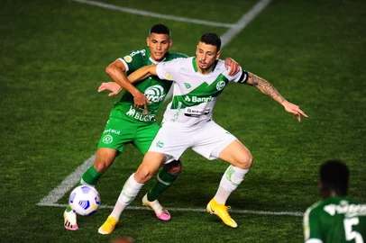 CAXIAS DO SUL, RS, BRASIL, 26/07/2021. Juventude x Chapecoense, jogo válido pela 13ª rodada da Série A do Campeonato Brasileiro e realizado no estádio Alfredo Jaconi. (Porthus Junior/Agência RBS)<!-- NICAID(14845308) -->