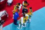 Brazils head coach Jose Guimaraes speaks to his players in the womens preliminary round pool A volleyball match between Brazil and Kenya during the Tokyo 2020 Olympic Games at Ariake Arena in Tokyo on August 2, 2021. (Photo by Antonin THUILLIER / AFP)Editoria: SPOLocal: TokyoIndexador: ANTONIN THUILLIERSecao: volleyballFonte: AFPFotógrafo: STF<!-- NICAID(14852265) -->