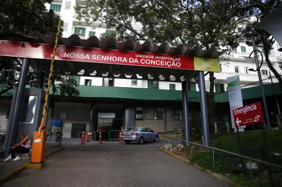 PORTO ALEGRE, RS, BRASIL,  11/03/2021- Após restrição de 24h, emergência do Hospital Conceição reabre para casos graves. Foto: Félix Zucco / Agencia RBS<!-- NICAID(14733235) -->