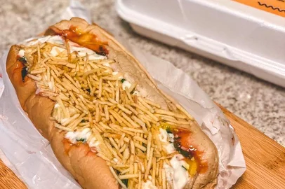 cachorro quente , delivery , lanche , destemperados, porto alegre<!-- NICAID(14859883) -->