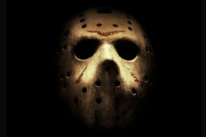máscara de jason voorhees, do filme sexta-feira 13.<!-- NICAID(8955191) -->