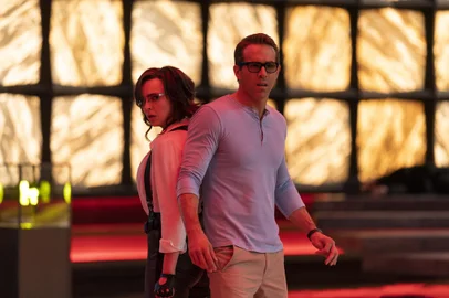 Free Guy, 20th Century Studios, Jodie Comer, como Molotov Girl, Ryan Reynolds, como Guy<!-- NICAID(14863760) -->