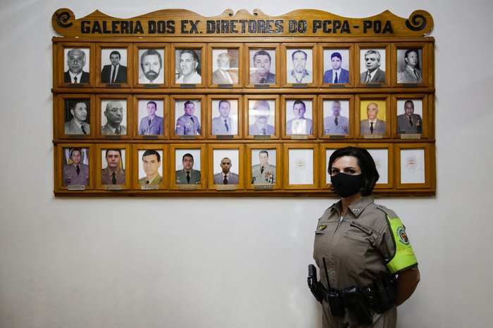 Galeria de diretores terá a primeira foto de uma mulher a comandar a prisão