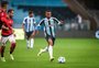 Douglas Costa chega a acordo para deixar o Grêmio