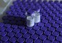 Novas demandas por Pfizer exigem planejamento para que não faltem doses de vacinas no futuro, alertam analistas