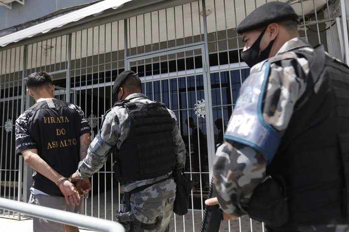 Suspeito foi detido na Zona Norte e apresentado na 20ª Delegacia de Polícia, na Zona Sul