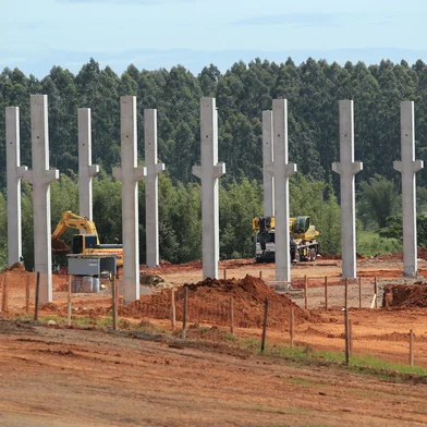 GLÓRINHA,RS,BRASIL.2021,10,08.Construção da isntalações da industria espanhola ALCELORMITTAL.(RONALDO BERNARDI/AGENCIA RBS).<!-- NICAID(14909982) -->